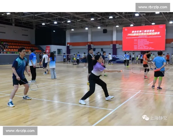 羽毛球涨价超黄金 70%：一根羽毛背后的供需战争